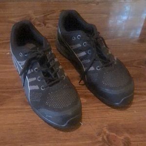 8 1/2 womens puma steel toe shoes